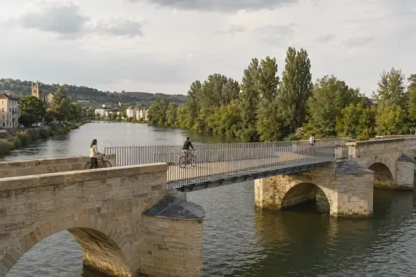 Passerelle du Vieux Pont sur la Seine